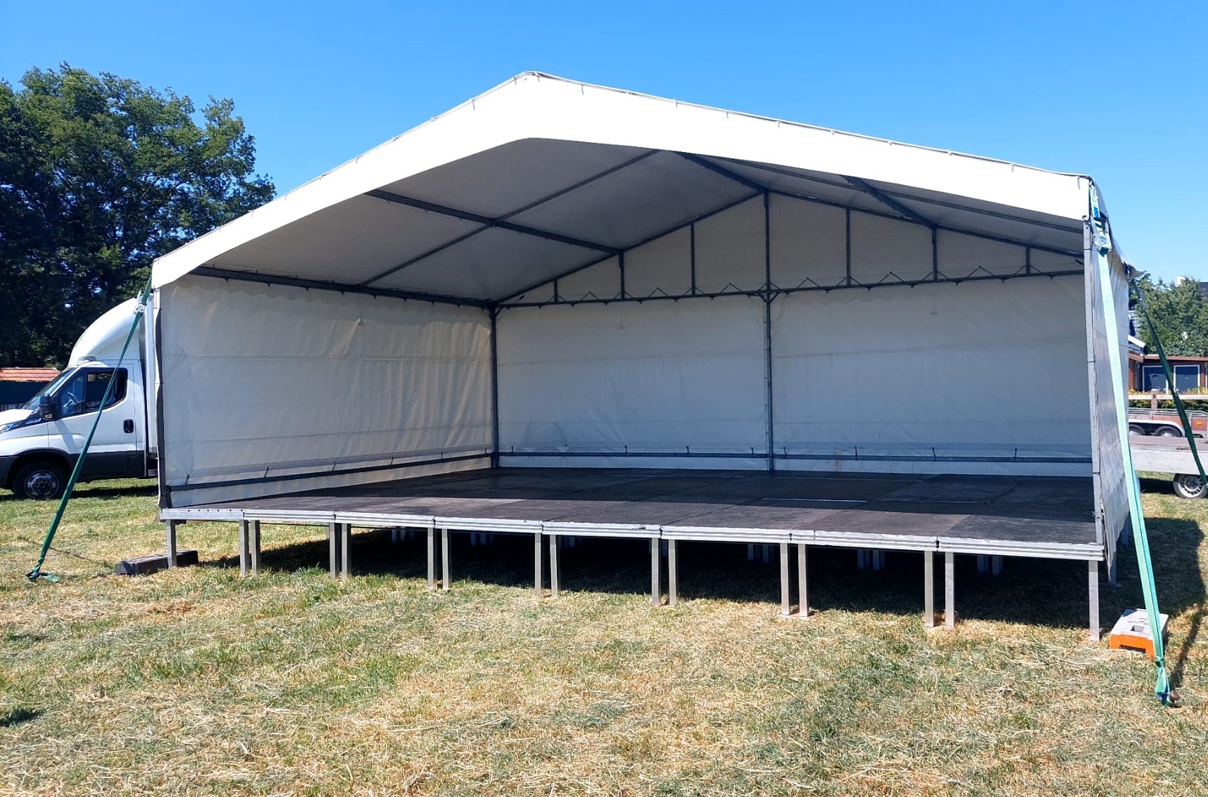 Podiumtent 8x5m